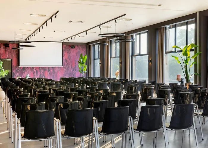 Hotel Apollo Amsterdam, A Tribute Portfolio 4*