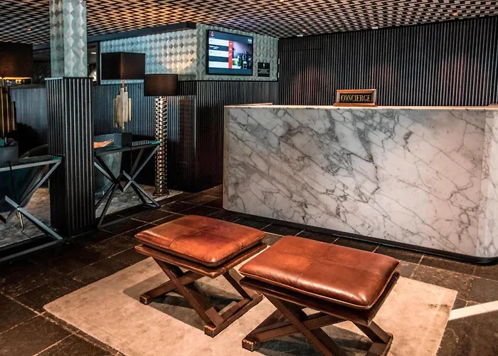 Apollo Amsterdam, A Tribute Portfolio Amsterdam