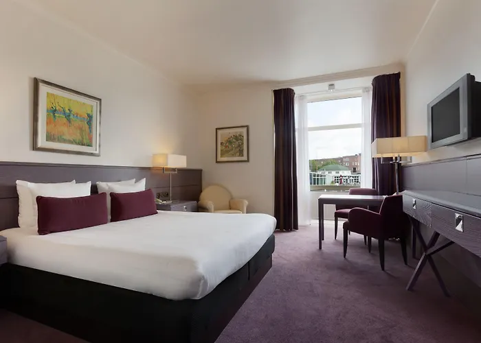 Apollo Amsterdam, A Tribute Portfolio 4*