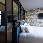 Apollo Amsterdam, A Tribute Portfolio 4*