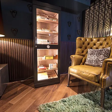 מלון Apollo Amsterdam, A Tribute Portfolio אמסטרדם