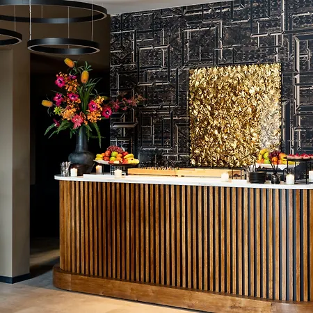 Apollo Amsterdam, A Tribute Portfolio Otel 4*